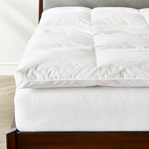 DreamCloud Bamboo Mattress Topper